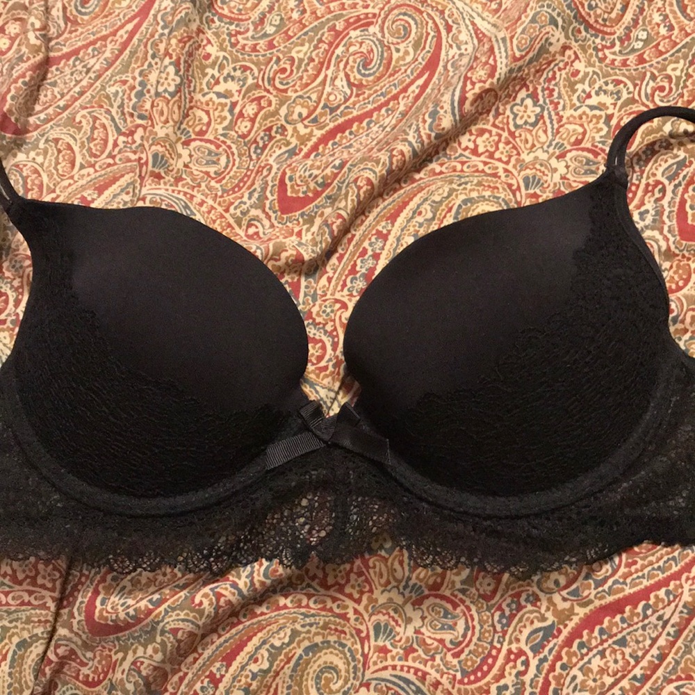 Gently worn XOXO bra size 34C